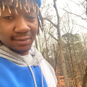 Meet your Posher, Dionte